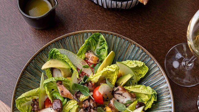 Proposez-vous des options végétariennes, véganes ou sans gluten ?